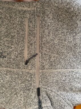The North Face Gray Heather Full-Zip Knit Jacket